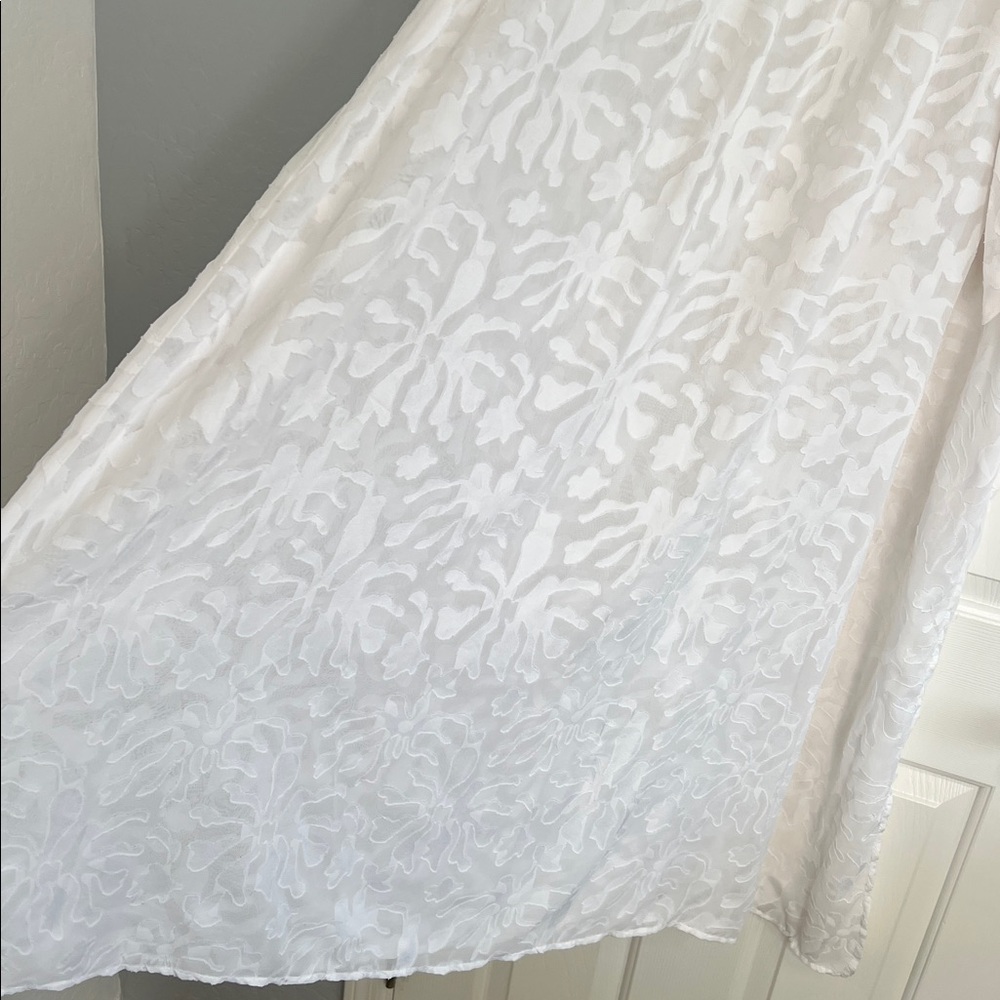 ShowPo white floral burnout lace maxi skirt swim cover up size 16 US - Picture 5 of 10